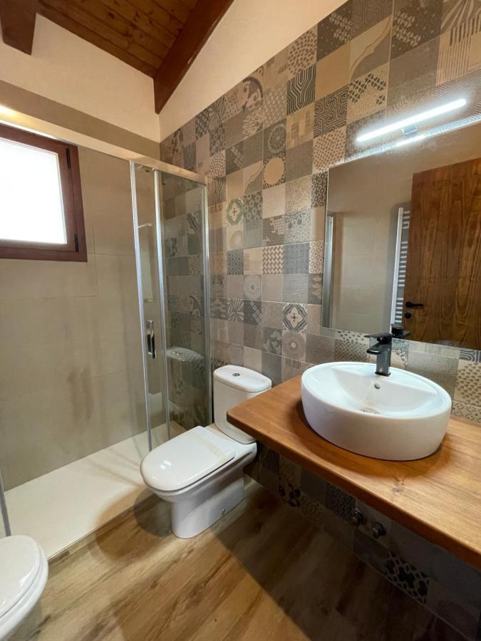 Casa De Les Escoles, Espinalbet - Alberga Castellar del Riu Ngoại thất bức ảnh