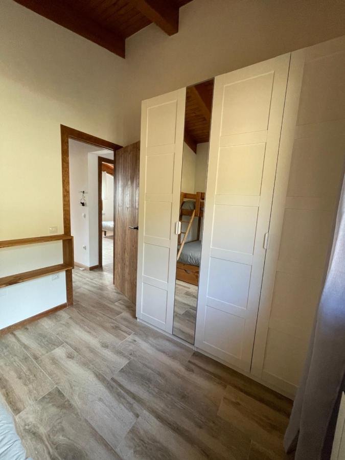 Casa De Les Escoles, Espinalbet - Alberga Castellar del Riu Ngoại thất bức ảnh