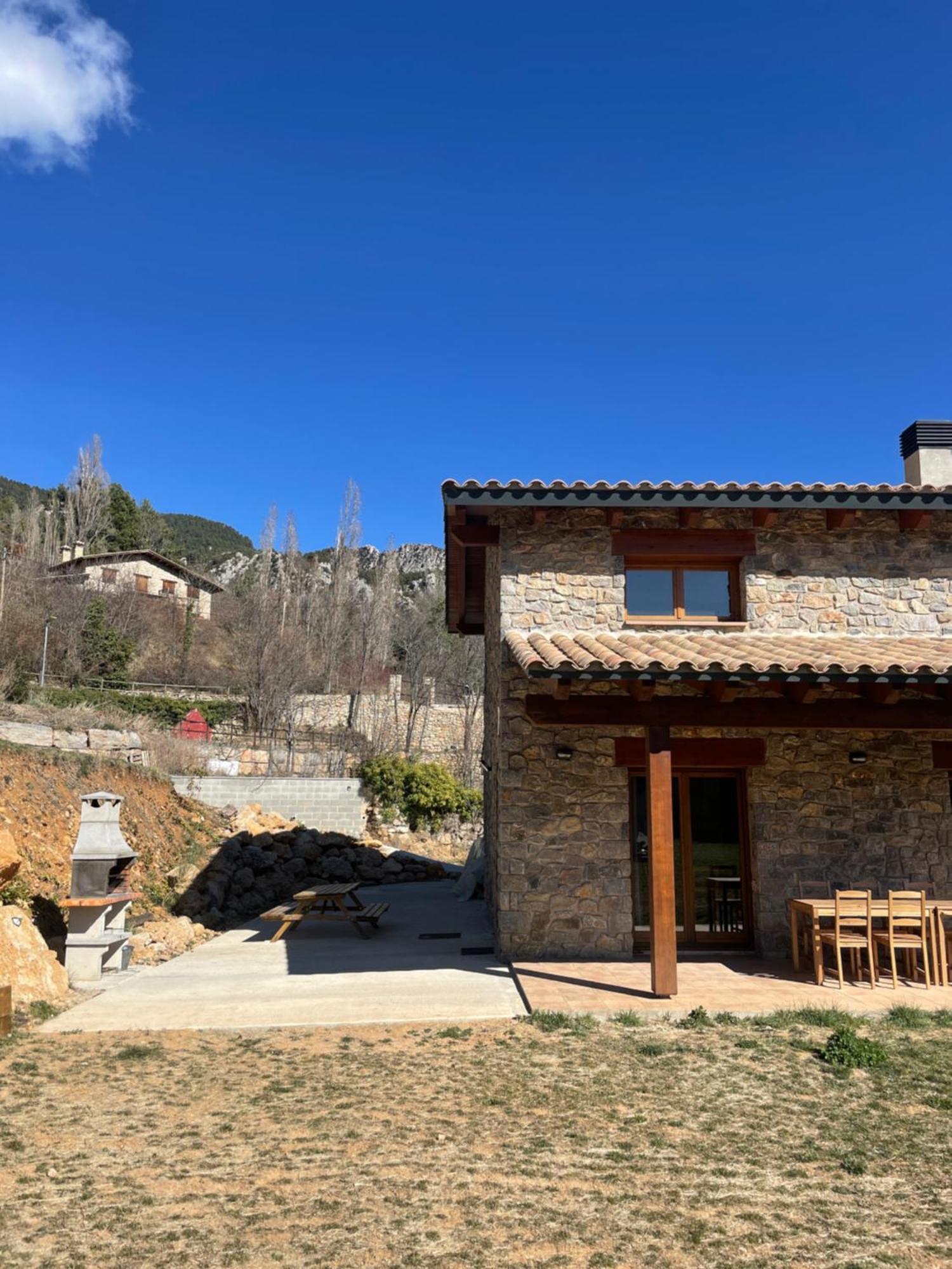 Casa De Les Escoles, Espinalbet - Alberga Castellar del Riu Ngoại thất bức ảnh