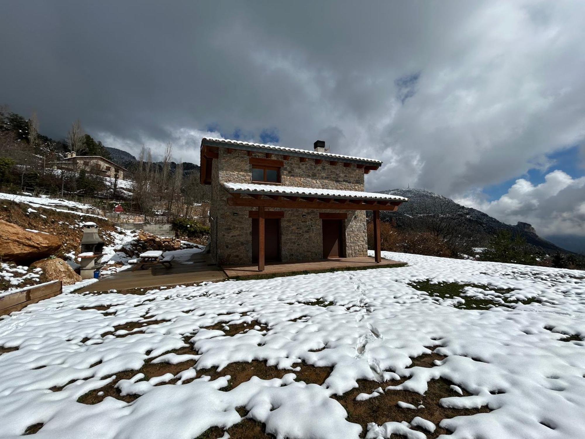 Casa De Les Escoles, Espinalbet - Alberga Castellar del Riu Ngoại thất bức ảnh